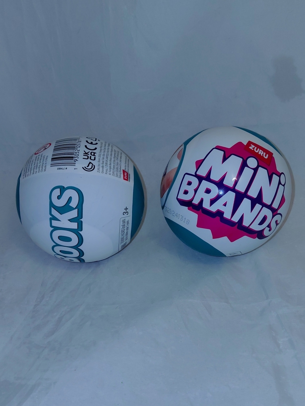 2 Mini Brands Books Series 2 Blind Capsule